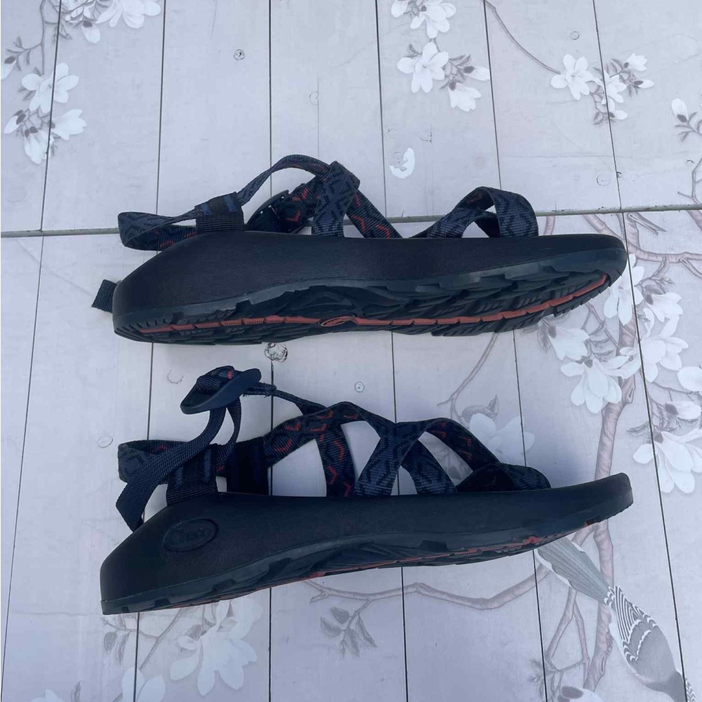 Chaco Dark Blue Patterned Sandals - image 4